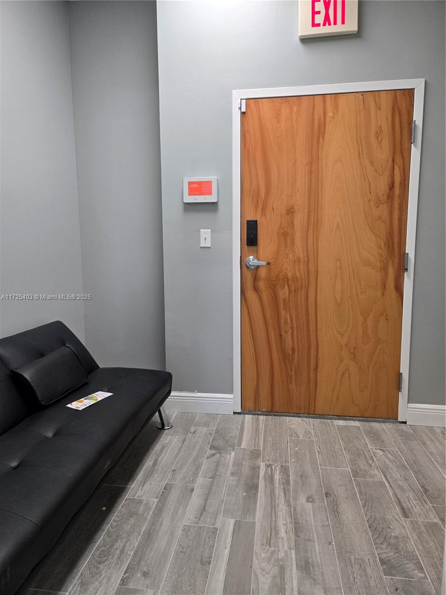 Beautiful  Office